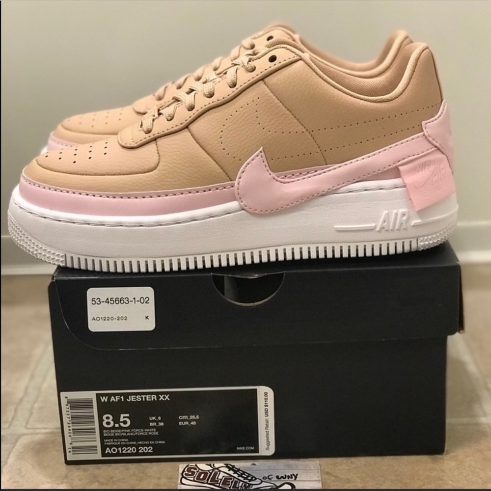 Nike women’s Air Force 1 Jester XX